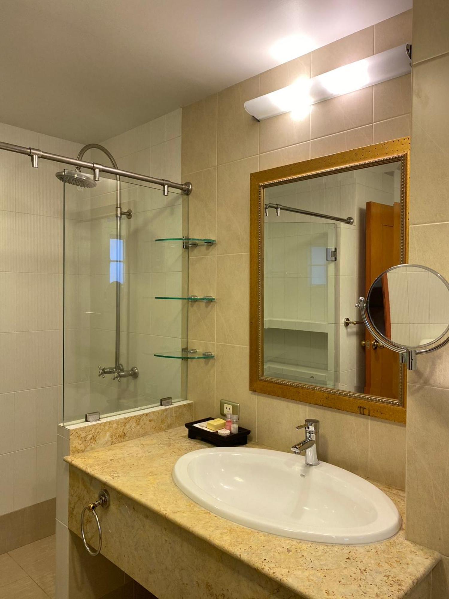 Pacific Residence 39 Банкок Екстериор снимка