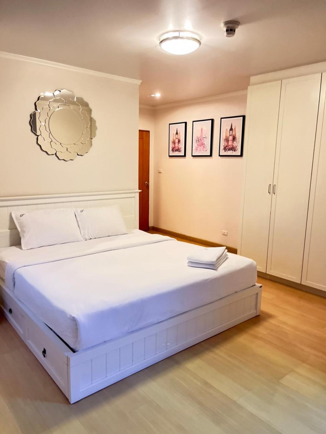 Pacific Residence 39 Банкок Екстериор снимка