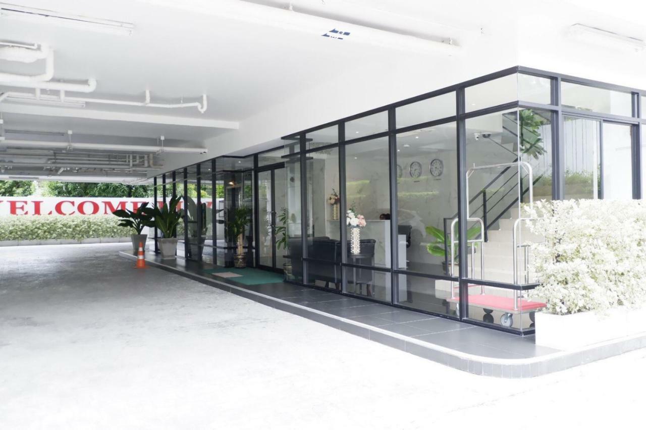 Pacific Residence 39 Банкок Екстериор снимка